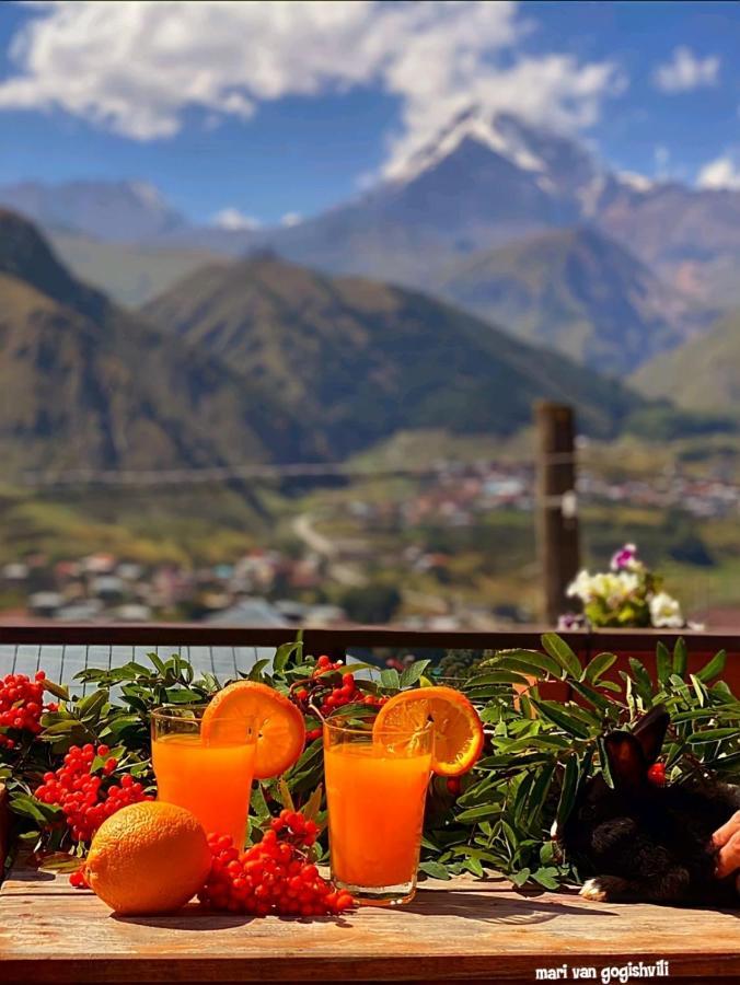 Hotel Kazbegi 1963 Stepantsminda Exterior foto